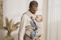 Little Pea BabyBjorn Μάρσιπος Harmony Beige Woven Melange_lifestyle